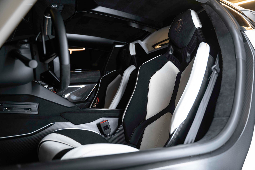 2020 Lamborghini Aventador SVJ