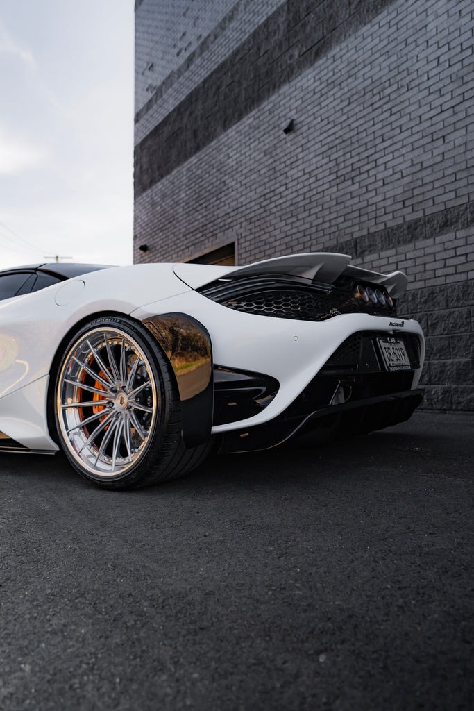 2022 McLaren 765LT Spyder