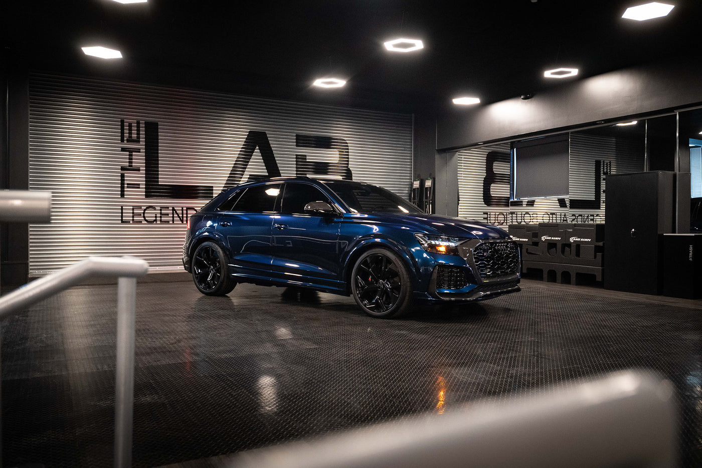 2022 RSQ8 Full Vehicle Wrap