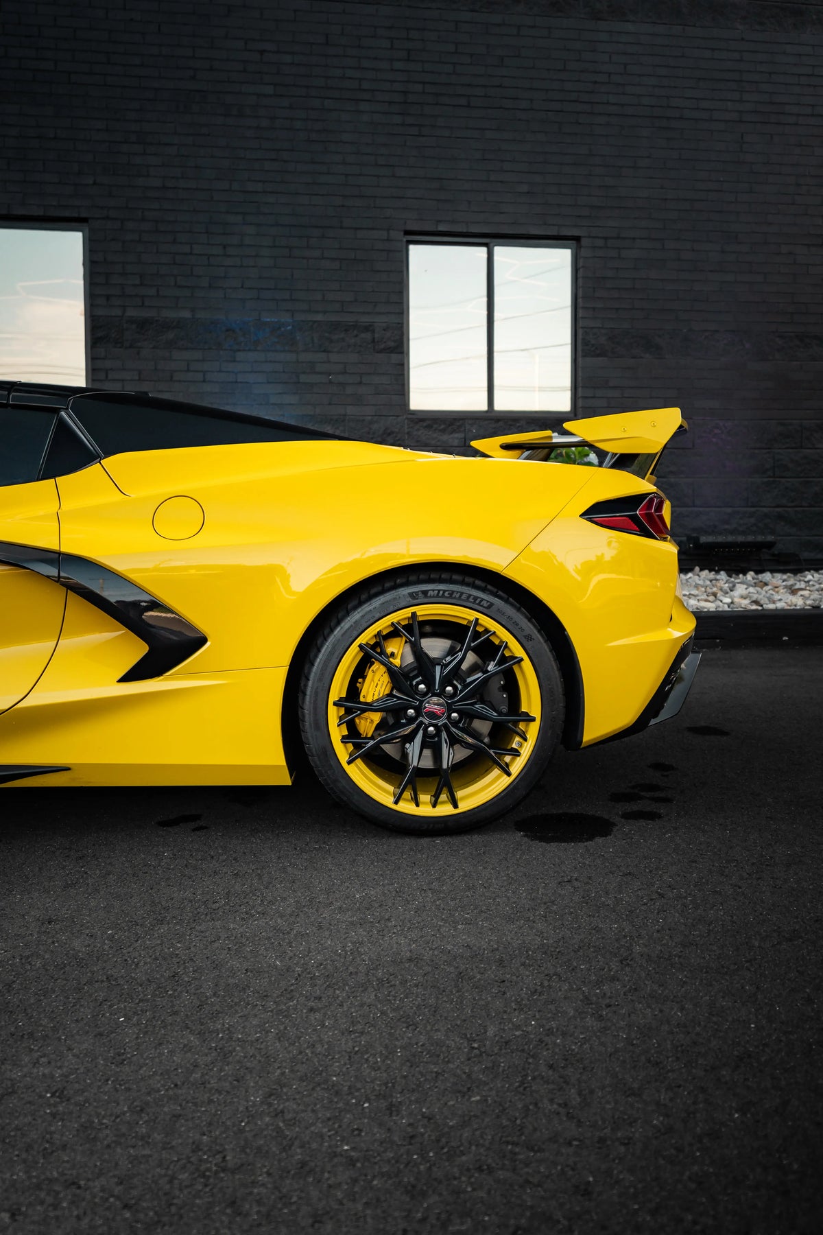 2025 Corvette C8 Stingray R