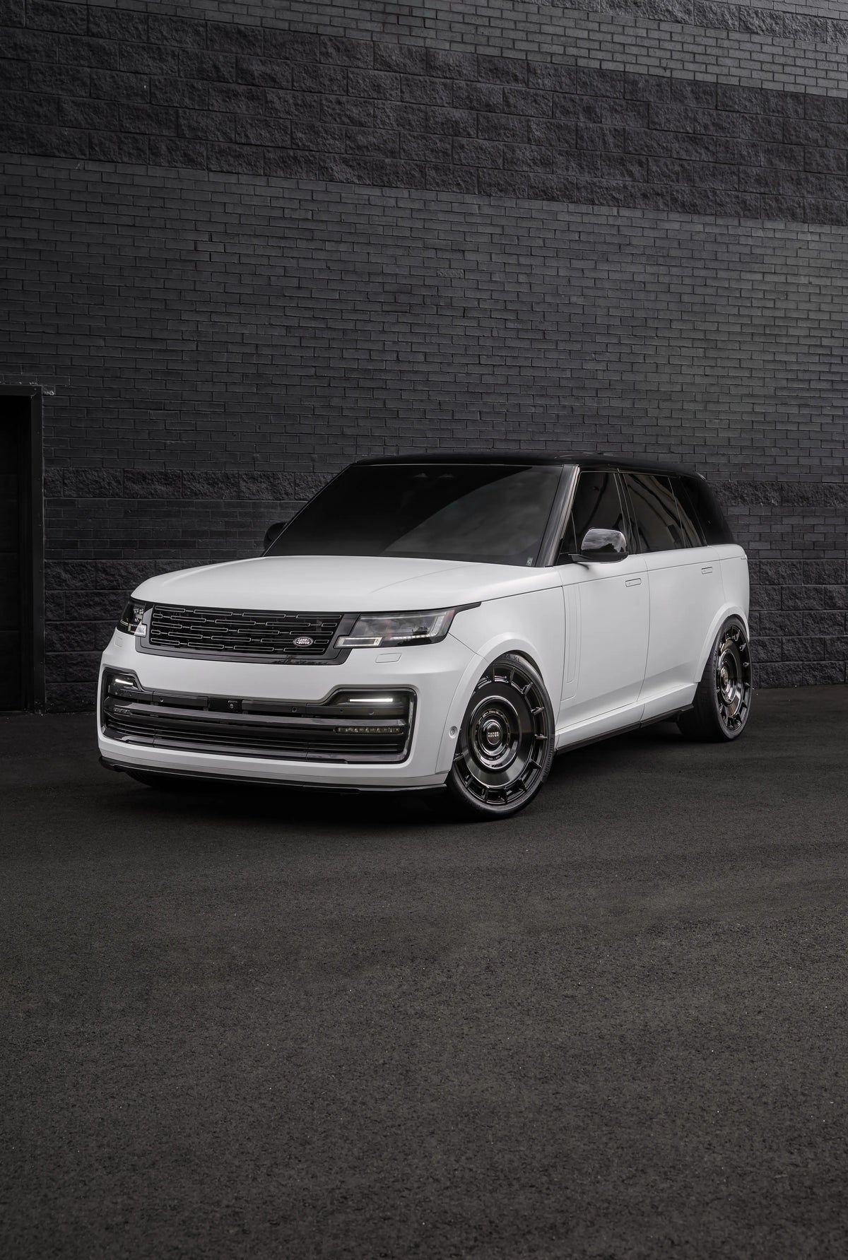 2025 URBAN Range Rover
