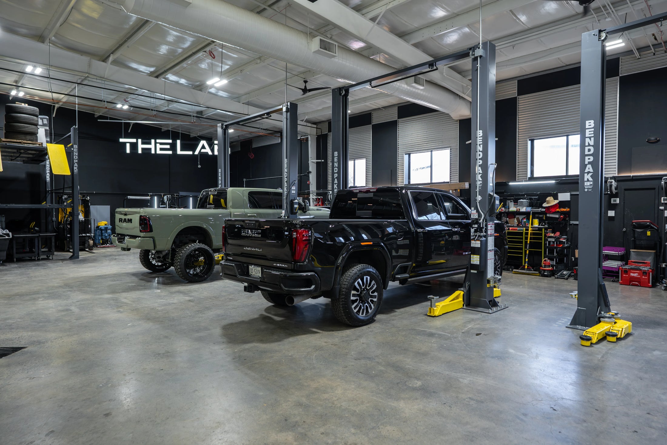 New England’s Premier Private Car Club & Luxury Vehicle Storage – THE ...