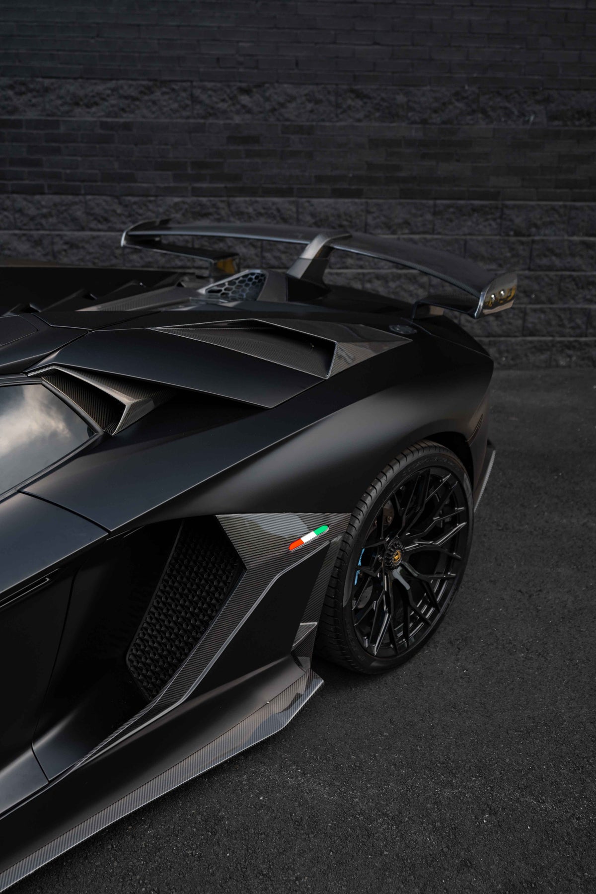 2014 Lamborghini Aventador