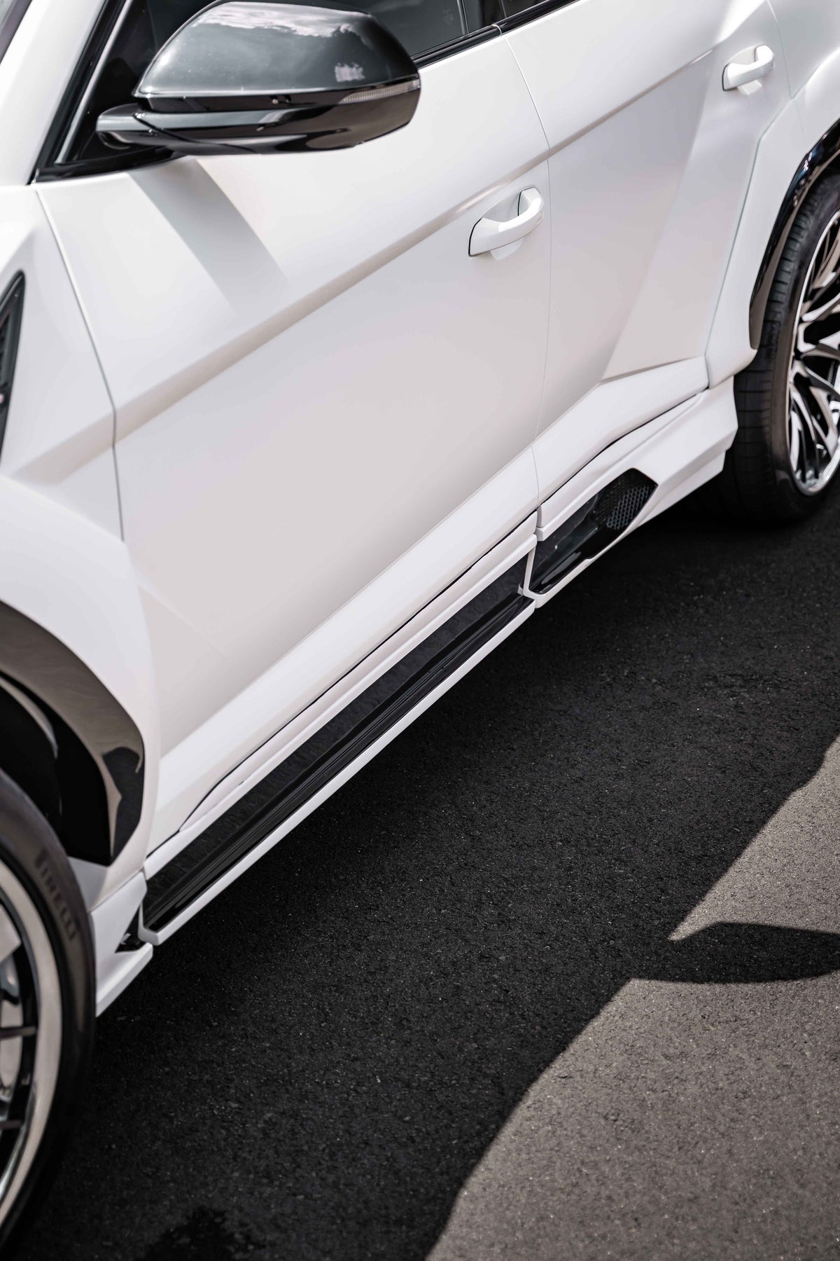 2020 LAMBORGHINI URUS S