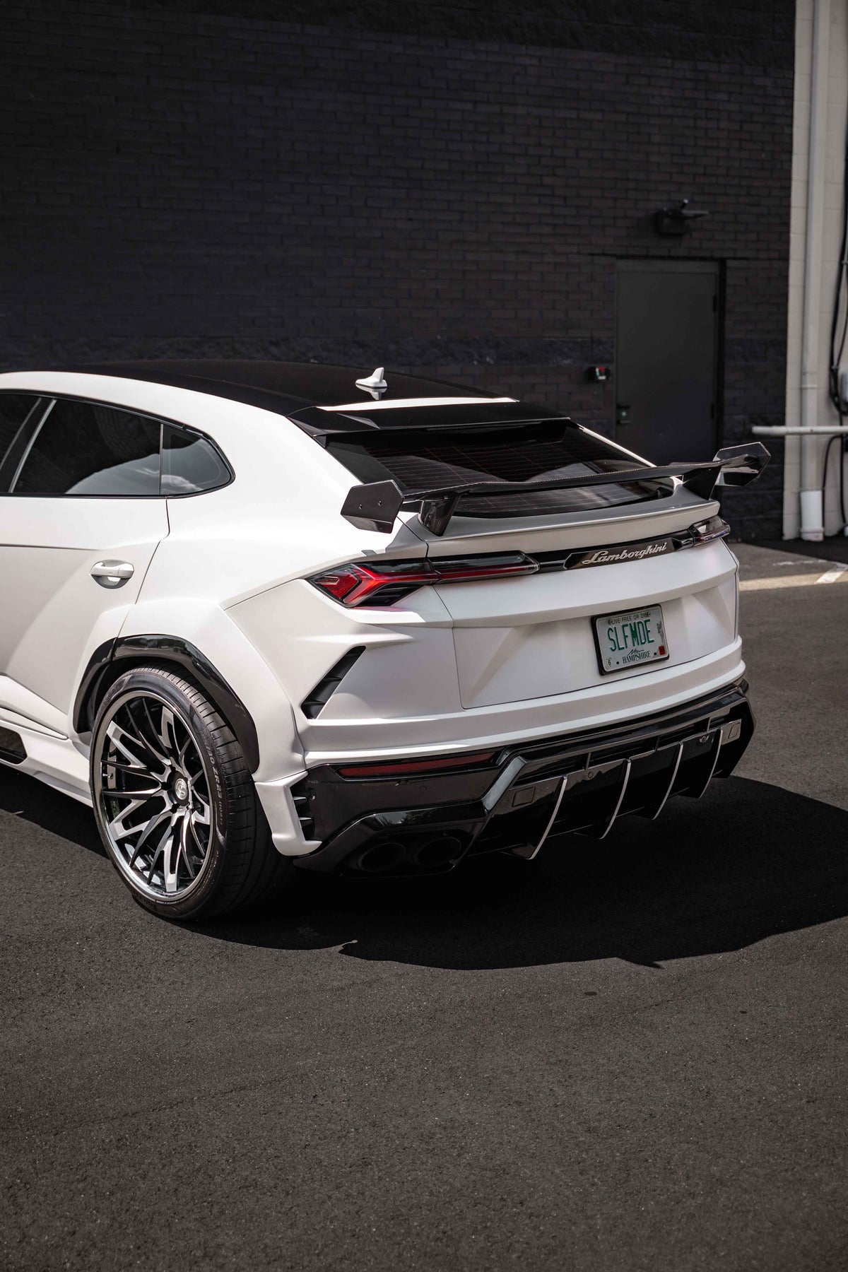 2020 LAMBORGHINI URUS S