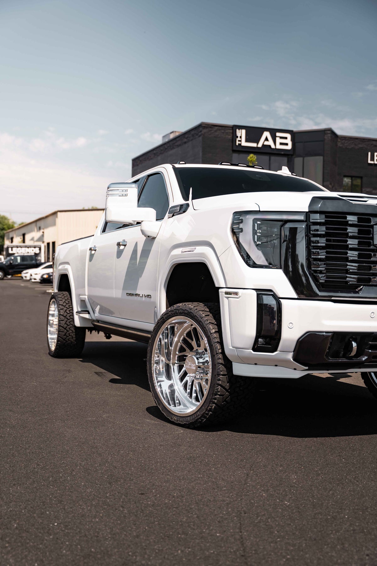 2024 GMC DENALI 3500