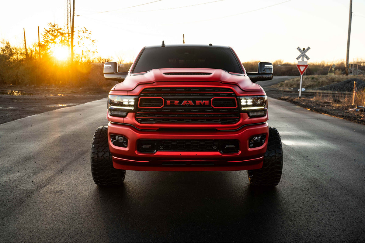 2024 Limited Megacab Cummins