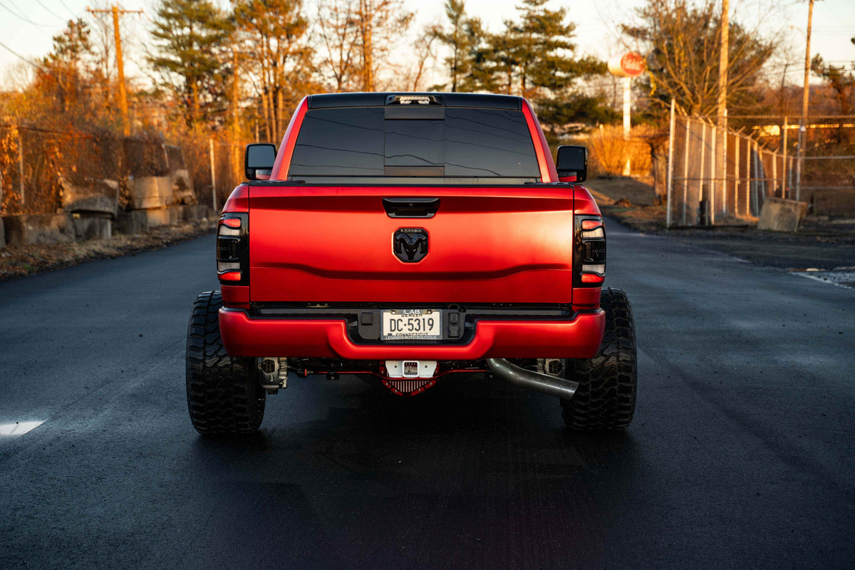 2024 Limited Megacab Cummins