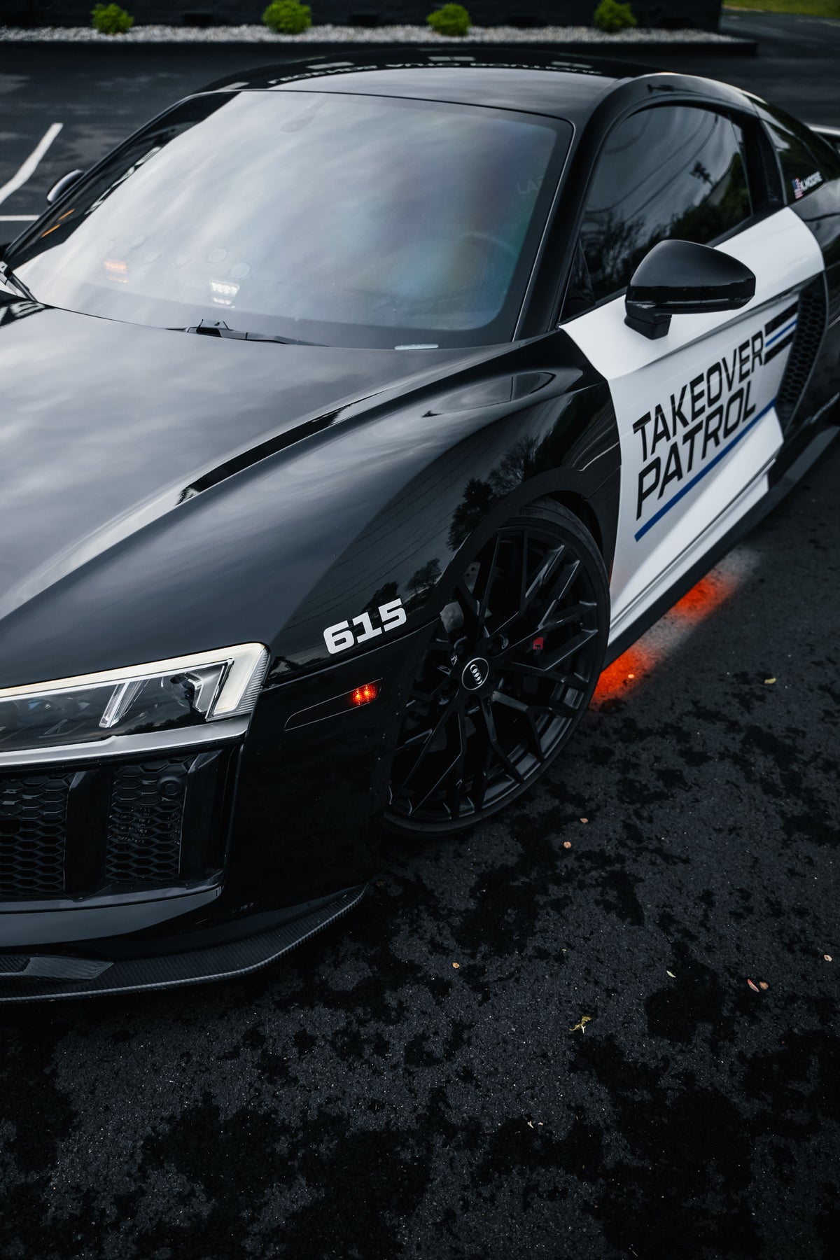TakeOver Patrol R8