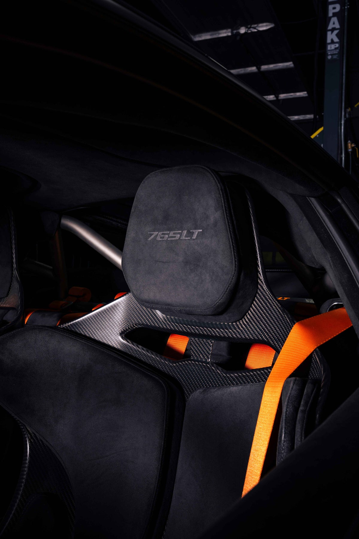 McLaren 765 LT